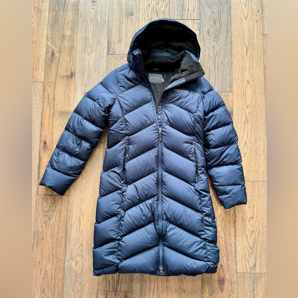 Marmot 700 fill down long jacket Size M